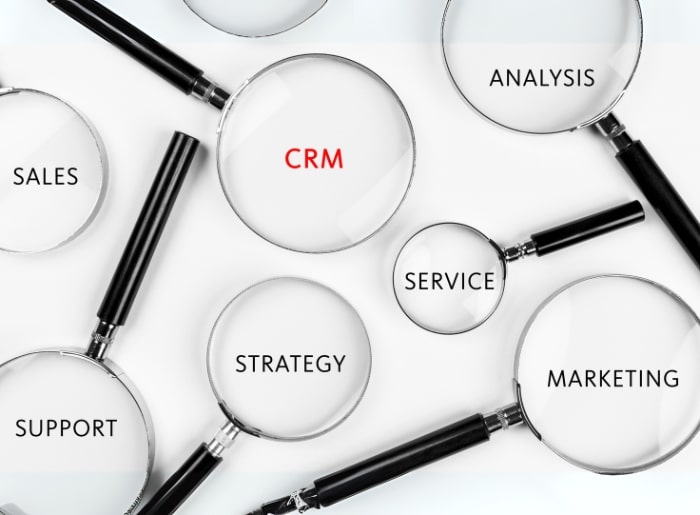 نرم افزار CRM چیست و چرا مدیریت ارتباط با مشتری مهم است